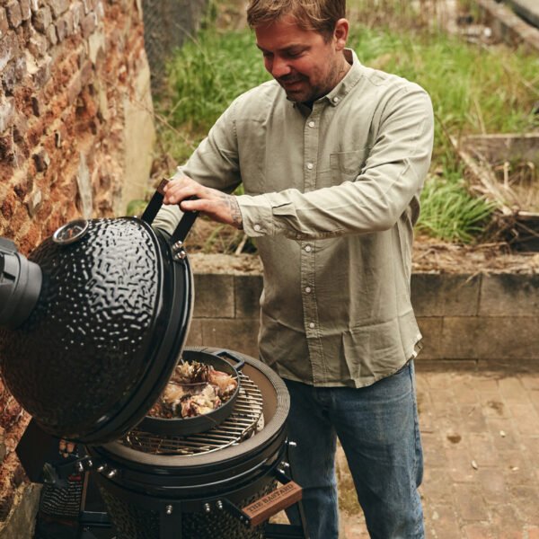 The Bastard BC202 Classic Large Solo Kamado Roštilj